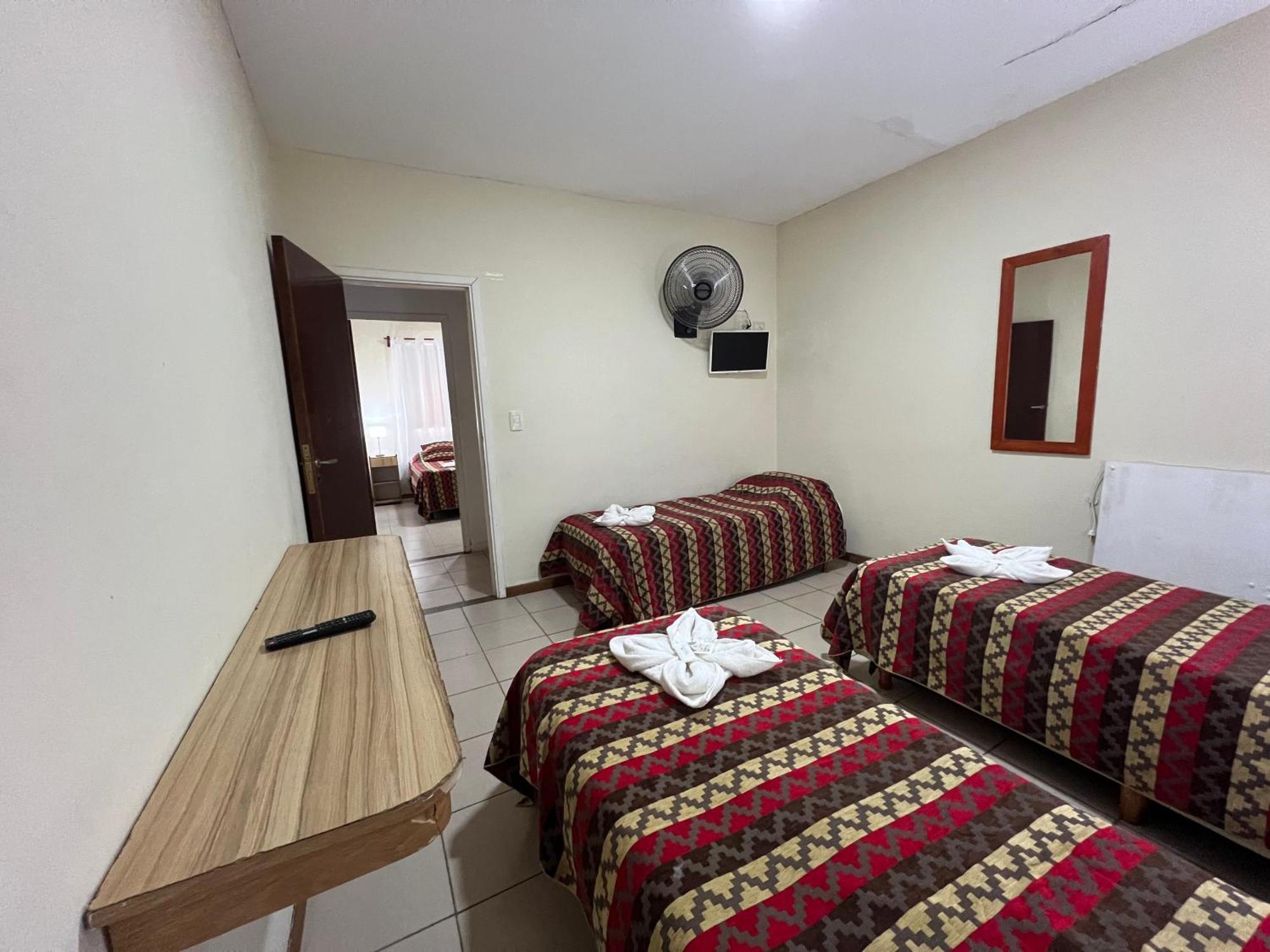 Hotel Gran Continente Сан-Клементе-дель-Тую Екстер'єр фото