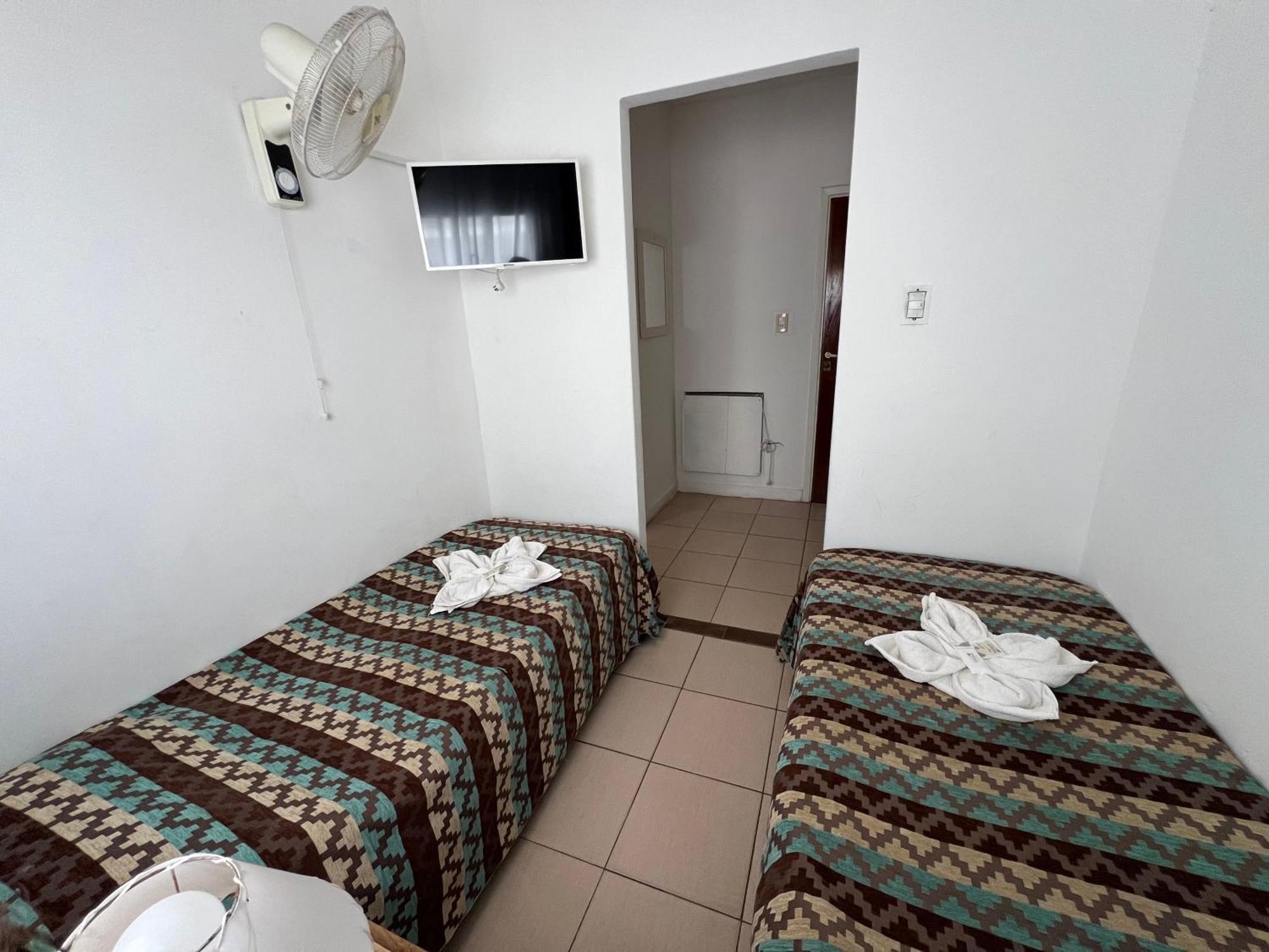Hotel Gran Continente Сан-Клементе-дель-Тую Екстер'єр фото